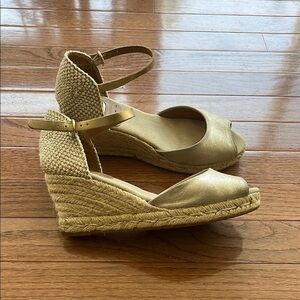 Kanna Gold Espadrille Wedge Sandals with Ankle Straps size 37
